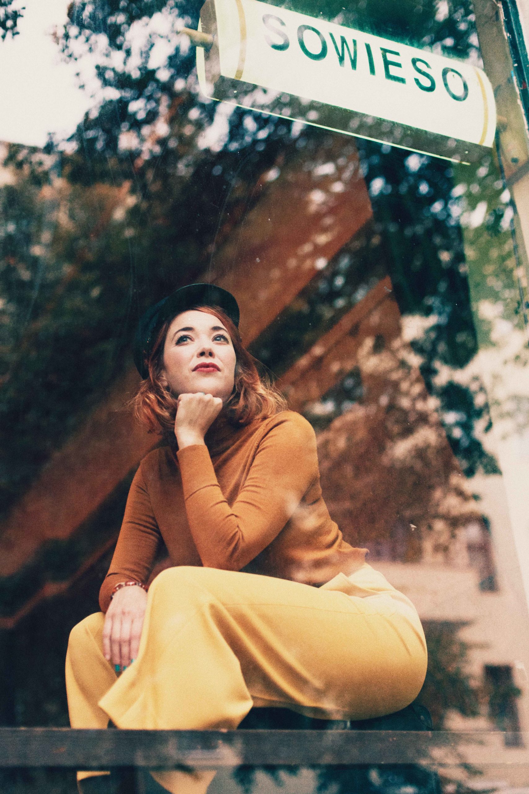 Magdalena Ganter seit 25.09. auf Tour durch Deutschland Revolver